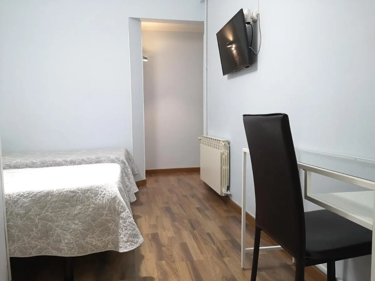Hostal Lesseps Barcelona
