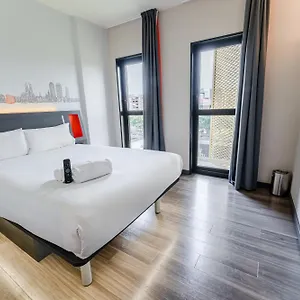 Szálloda Easyhotel Barcelona Fira **