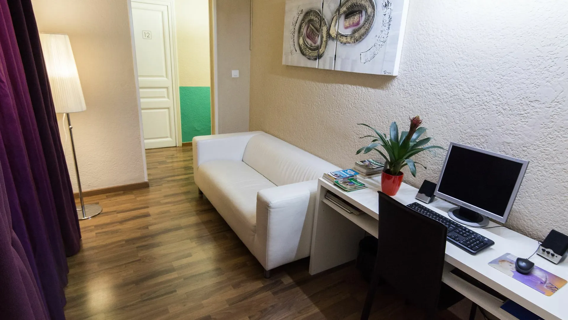 Hostal Lesseps Βαρκελώνη Ισπανία