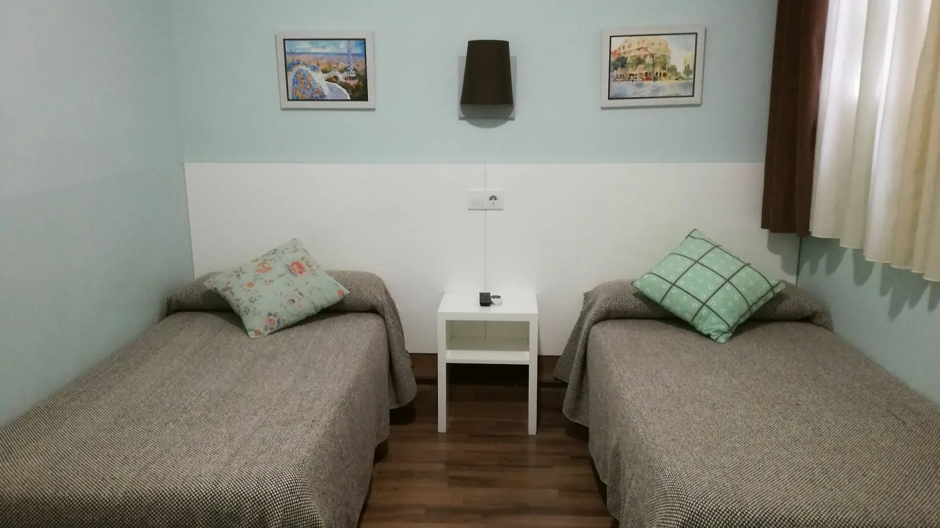 Hostal Lesseps Barcelona Spanyolország
